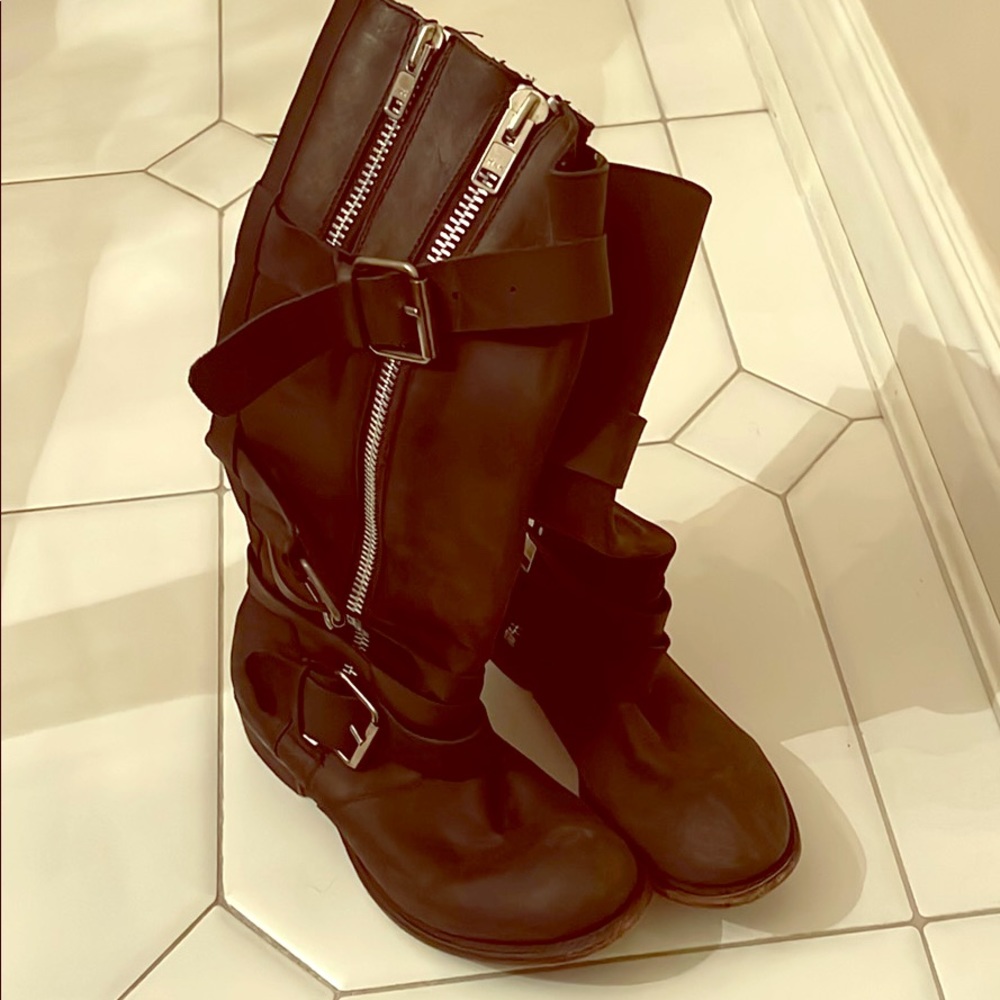 BLACK LEATHER WOMENS BOOTS